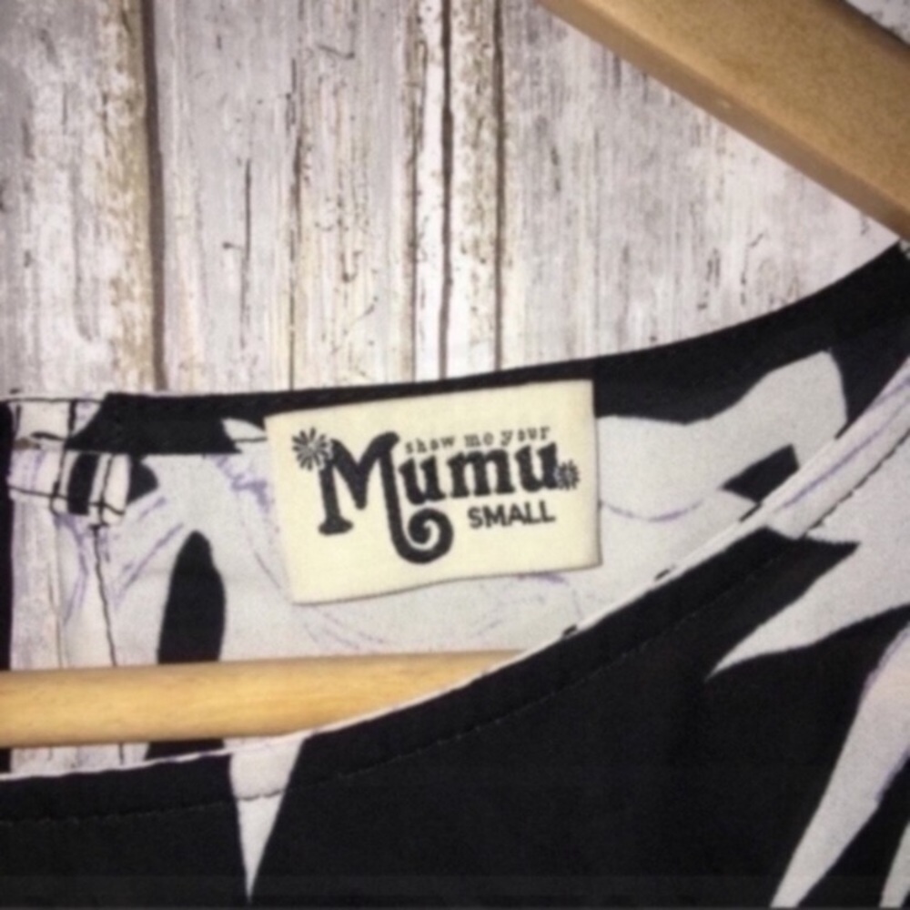 Show Me Your Mumu Lily Collins Floral Blouse - Picture 6 of 6